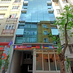 2* Ξενοδοχείο The Marist Kadikoy